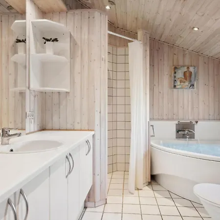 Udsigten Rudkobing Iii 別荘